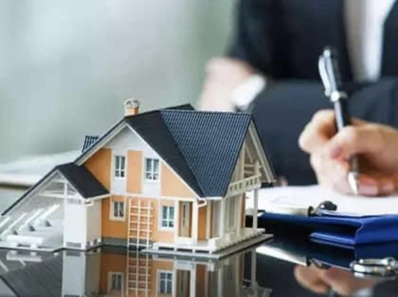 Ndihmë juridike për pasuritë e paluajtshme — konsultim për blerje prone